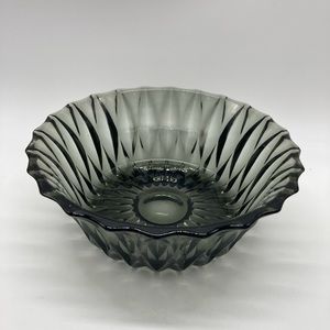 Libbey glass smoky gray serving bowl 8"diameter